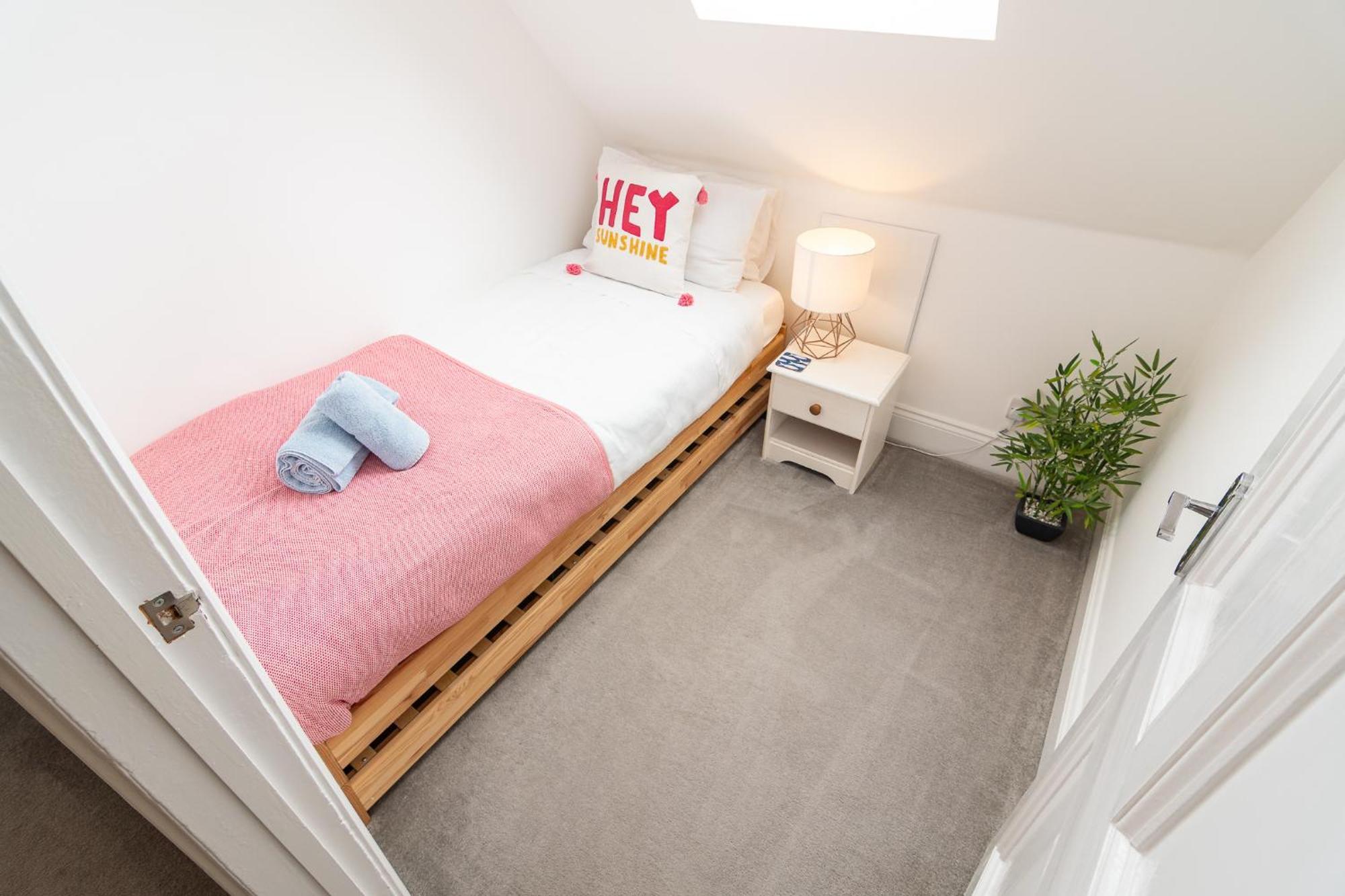 Light Airy 3 Bed Town Cntr Flat 700M To The Beach Bournemouth Exterior foto